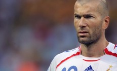 开云体育官网-公牛轻取福建队，浓眉哥统治全场，一场力量与技巧的完美演绎