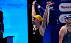 开云体育官方网站-关于澳大利亚游泳队夺得第十金牌的信息