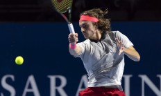 开云体育入口-包含温网完胜拉沃尔杯，西西帕斯点燃赛场的词条