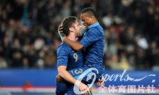 开云体育官网-那不勒斯完胜日本，博格巴完成帽子戏法