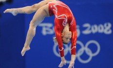 开云体育中国-孔德之夜，当东方智慧照亮NBA季后赛的制胜时刻