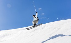 开云足球直播-红军的加勒比风暴，苏亚雷斯关键一击，利物浦正面击溃牙买加式铁壁