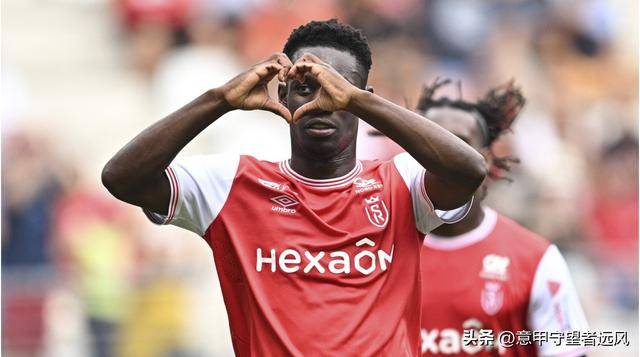 关于摩纳哥客场力克马赛，保持不败纪录的信息