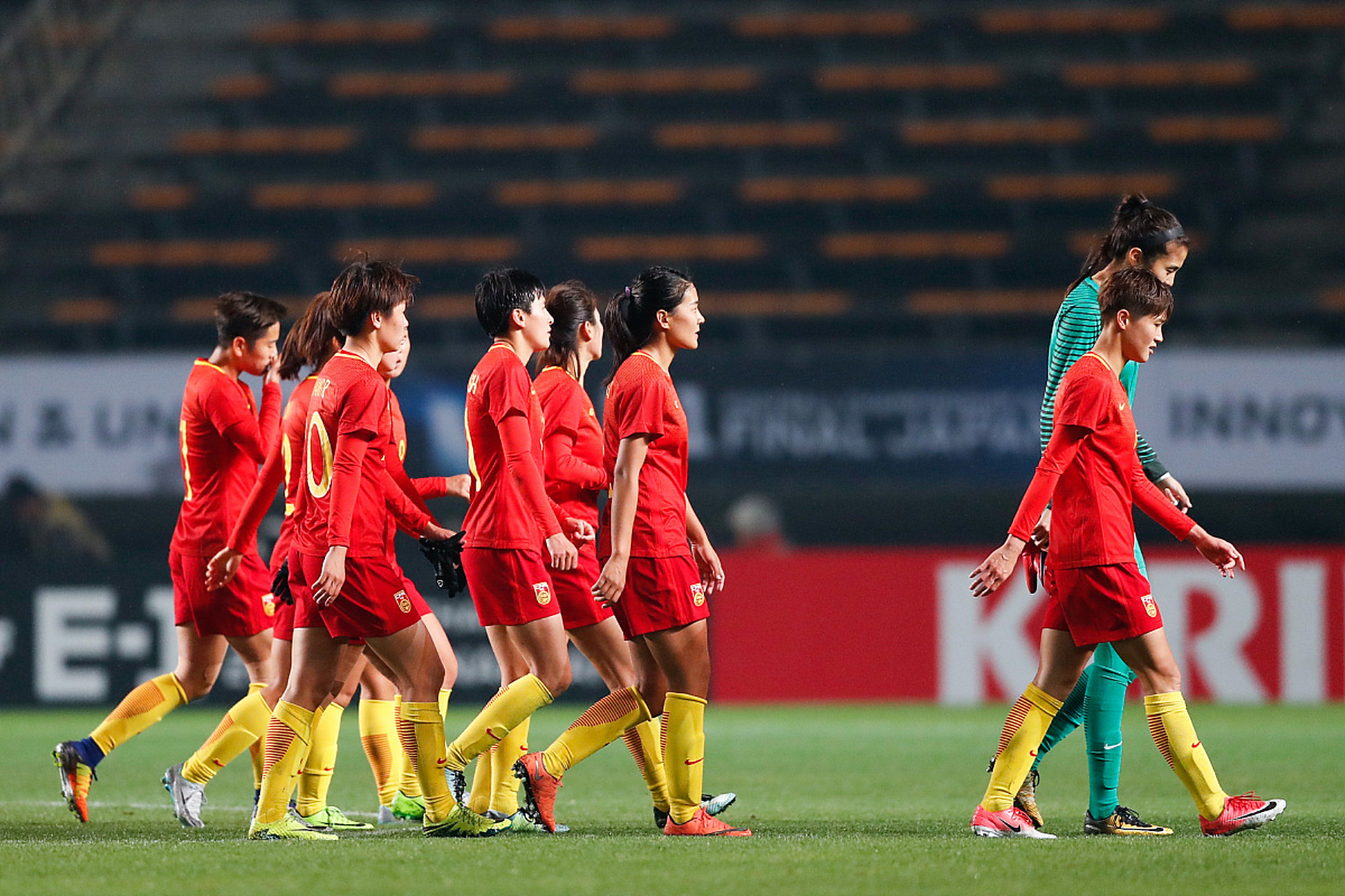 包含热身赛取胜，中国女足队员信心满满备战的词条