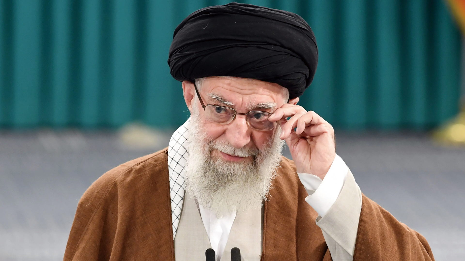 包含里尔主帅强调球队需提高防守,前场进攻需要更稳定的词条 包含里尔主帅强调球队需提高防守,前场进攻需要更稳定的词条