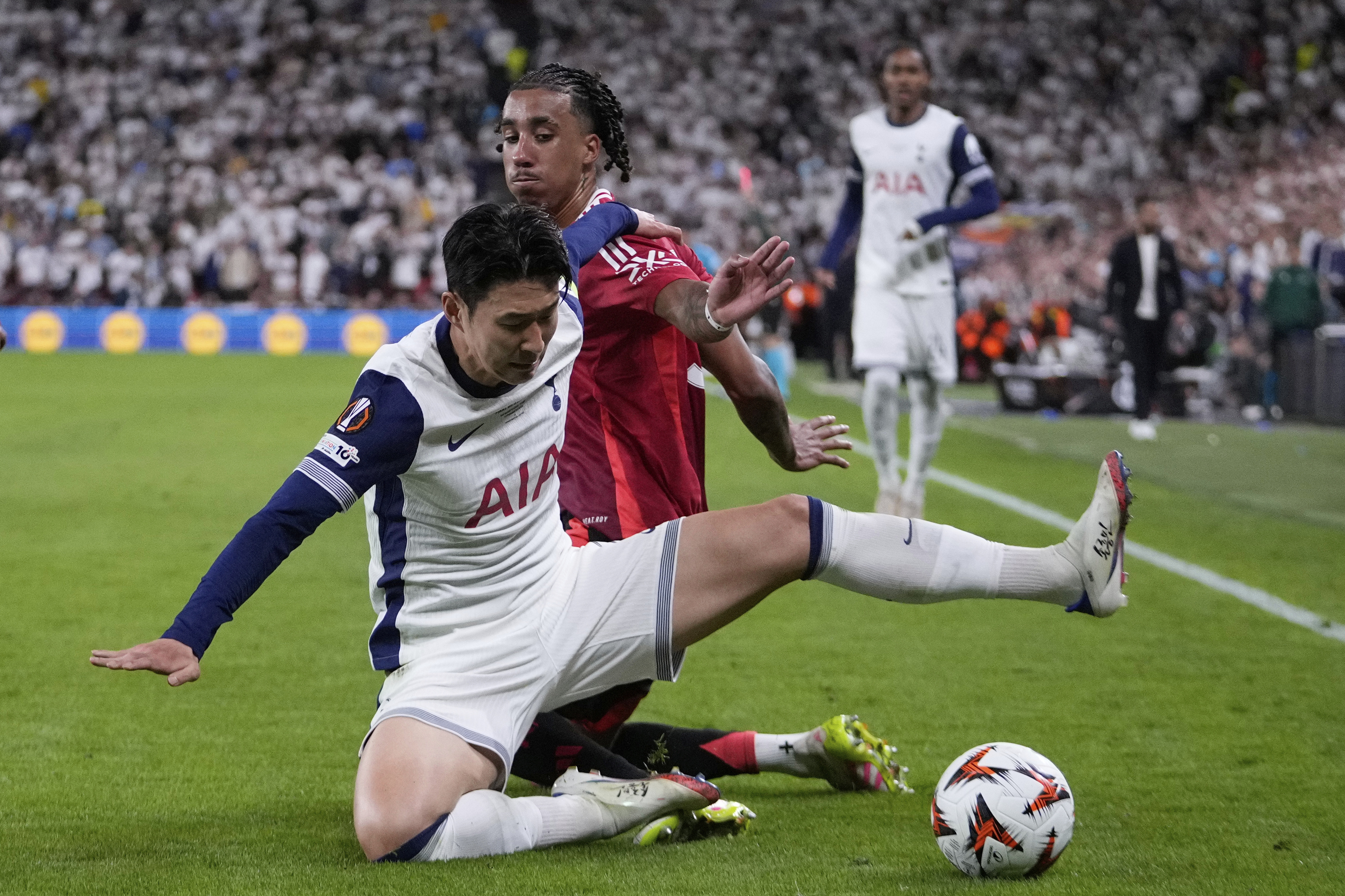 球员热身备战，欧洲杯再掀足球风暴的简单介绍