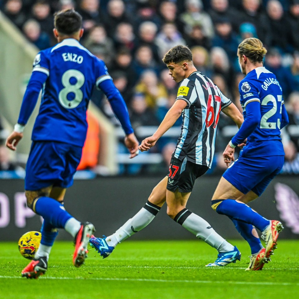关于惨败遭遇!切尔西客场被狼堵,无缘胜利的信息 关于惨败遭遇!切尔西客场被狼堵,无缘胜利的信息