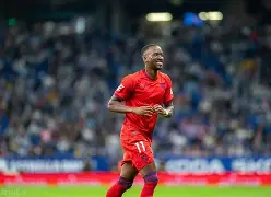 摩纳哥惨败摩特舍隆,积分下滑 摩纳哥惨败摩特舍隆,积分下滑