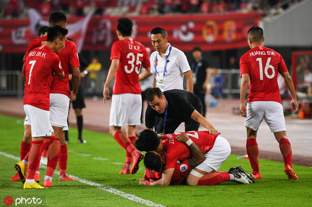 关于广州恒大失利,亚冠小组赛惊险晋级的信息 关于广州恒大失利,亚冠小组赛惊险晋级的信息