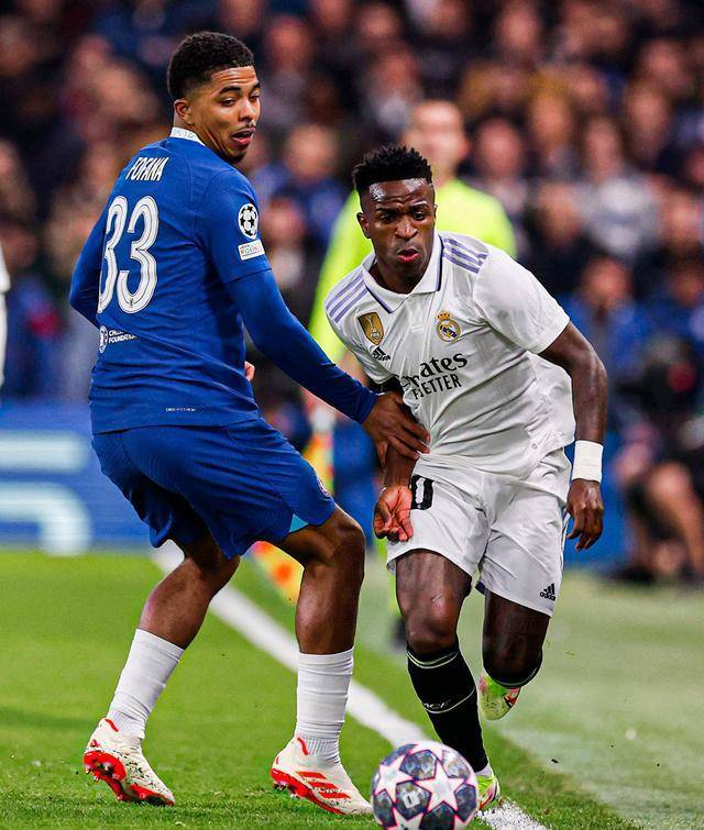 包含智利轻取巴西,本泽马统治全场的词条 包含智利轻取巴西,本泽马统治全场的词条