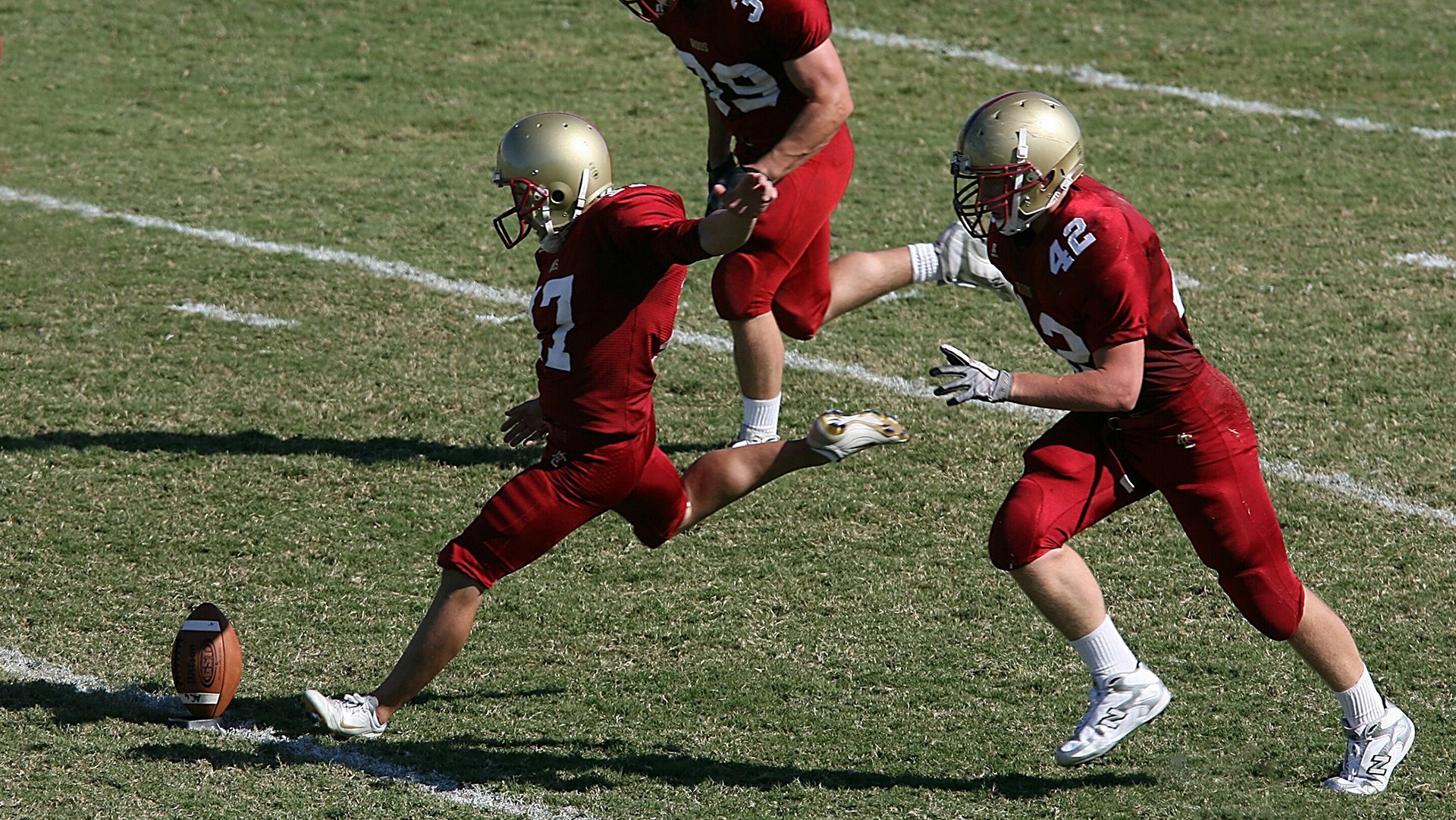 欧冠烽火与加勒比热浪，当淘汰赛焦点战遇见牙买加争冠的胜利基因