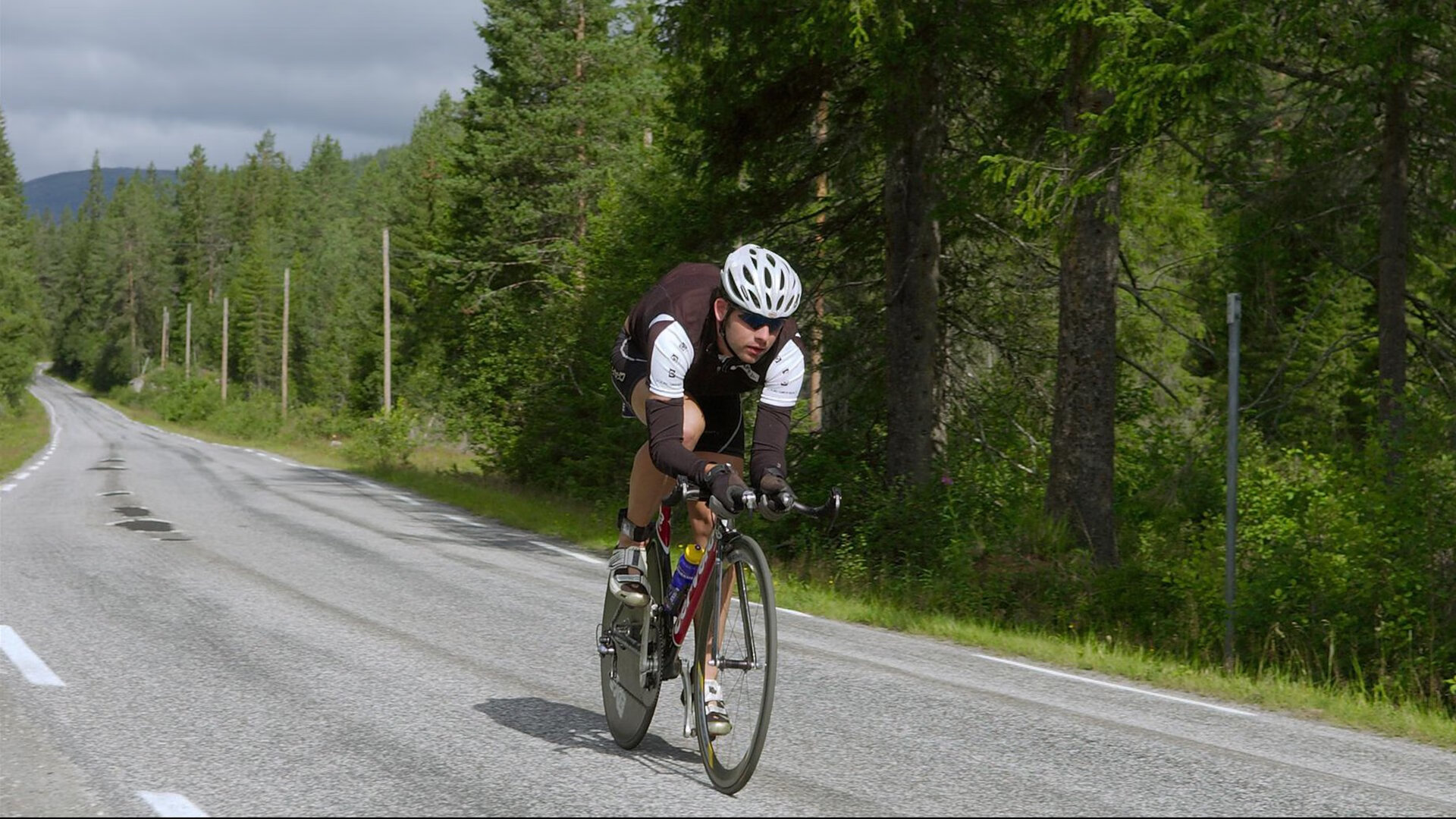 辽篮铁壁锁广厦,戈贝尔式防守成胜负手