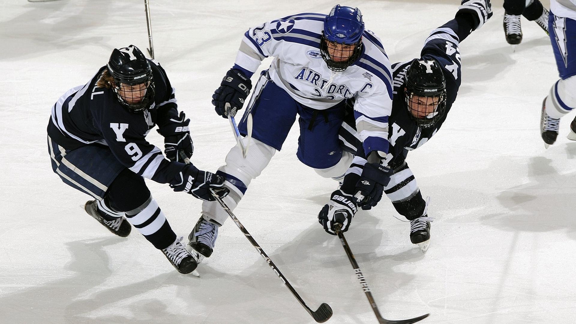 石宇奇横扫创纪录，中国队碾压马来西亚队展羽坛霸主风范
